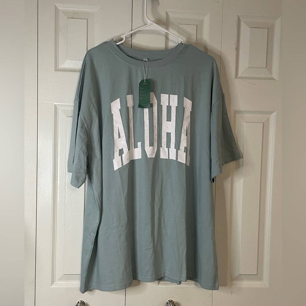 Aloha T shirt.